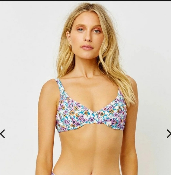 Frankies Bikinis Anna Swim Top - Picture 2 of 7